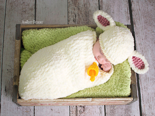 Baa-Baa Lamb Baby Set Crochet Pattern