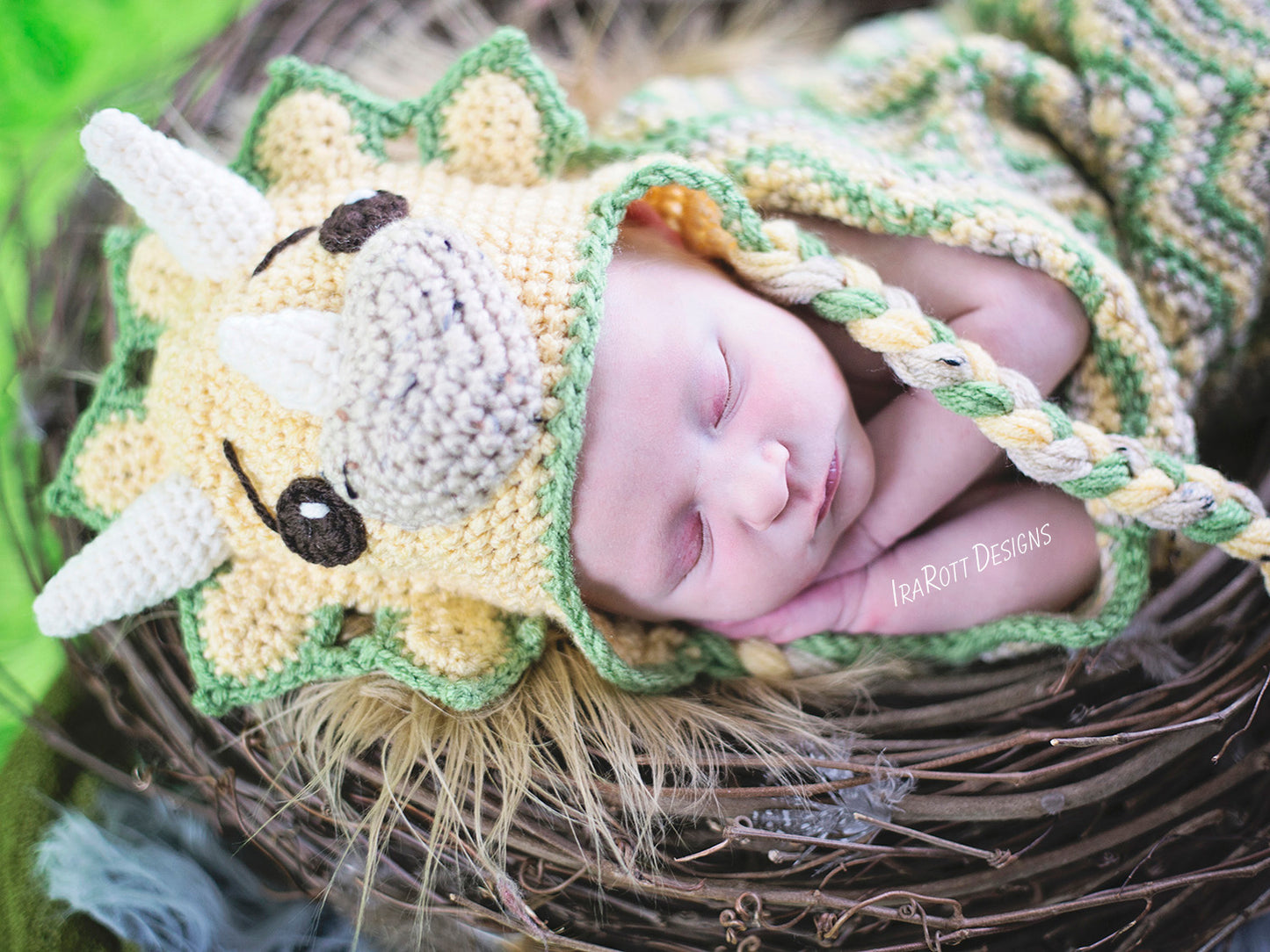 Tops The Triceratops Dinosaur Baby Set Crochet Pattern