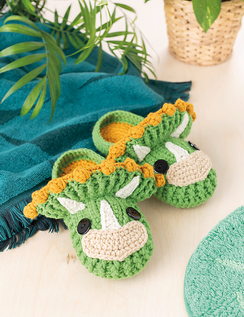 Crochet Animal Slippers Book - Paperback