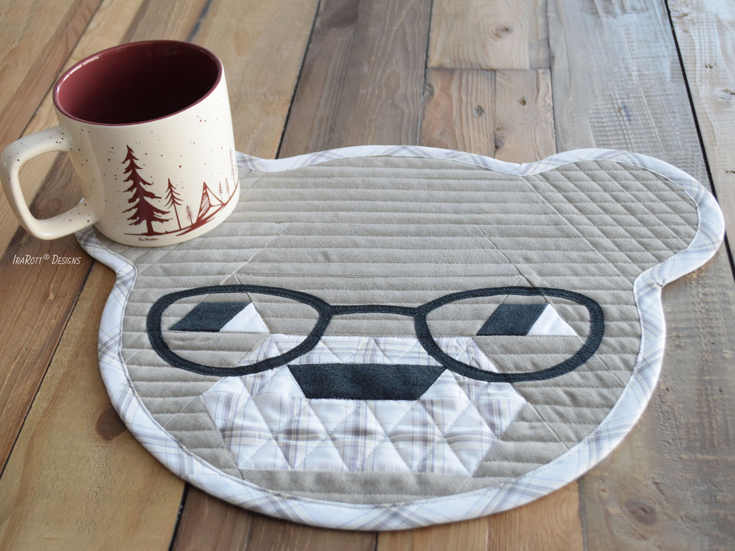 Cuddles The Hexi Bear Placemat Quilting Pattern