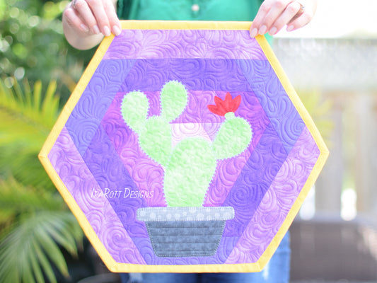 Hexi Cacti Placemats Quilting Pattern