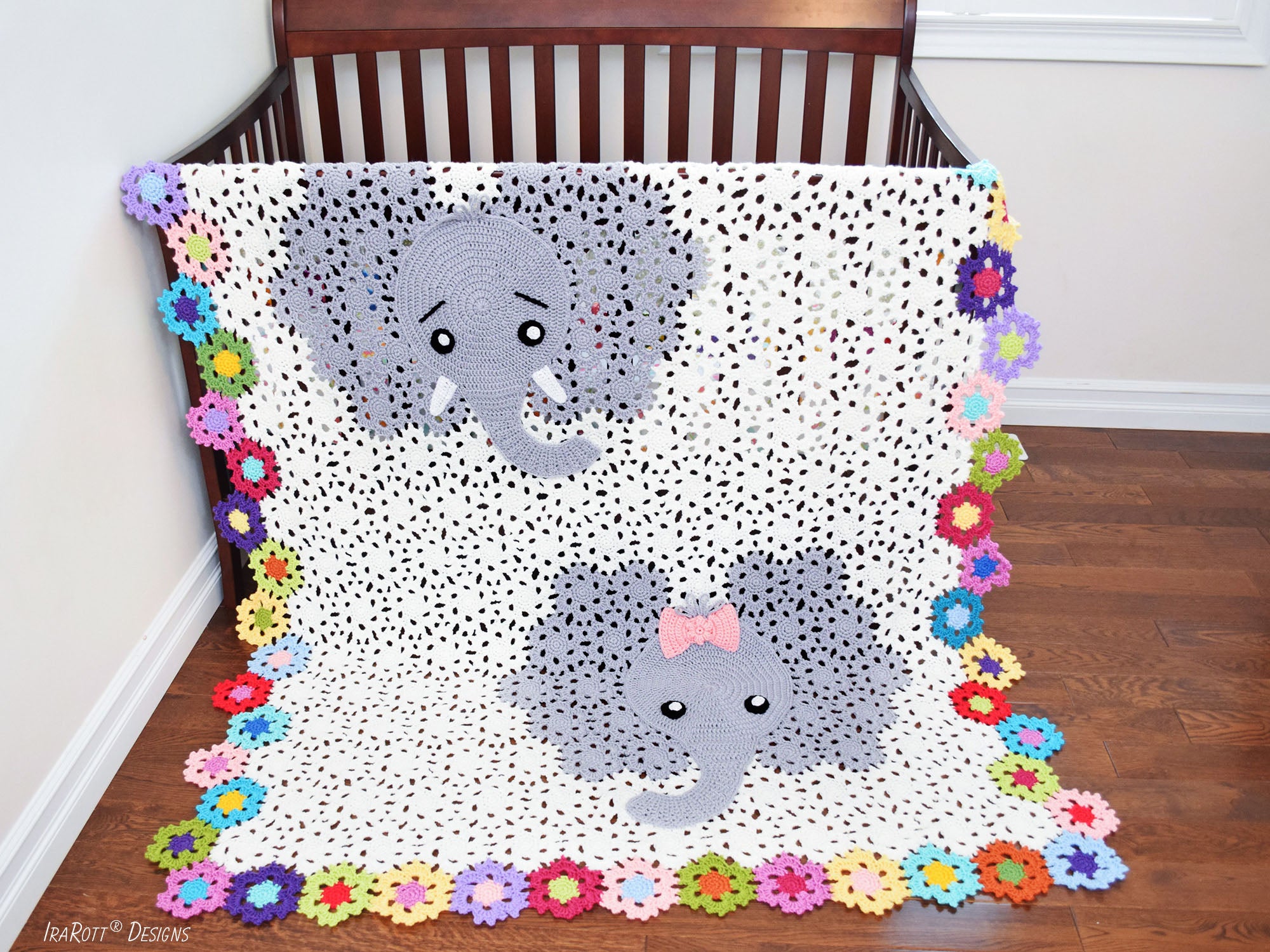 Baby blanket 2024 elephant pattern