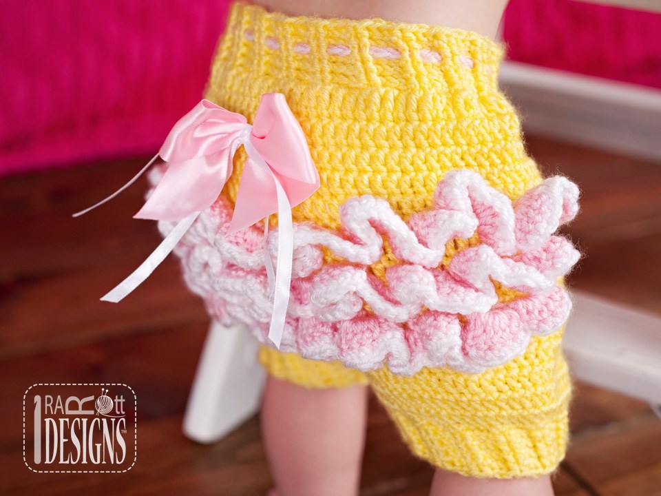 Fiesta Owl Pants and Ruffled Bloomers Crochet Pattern