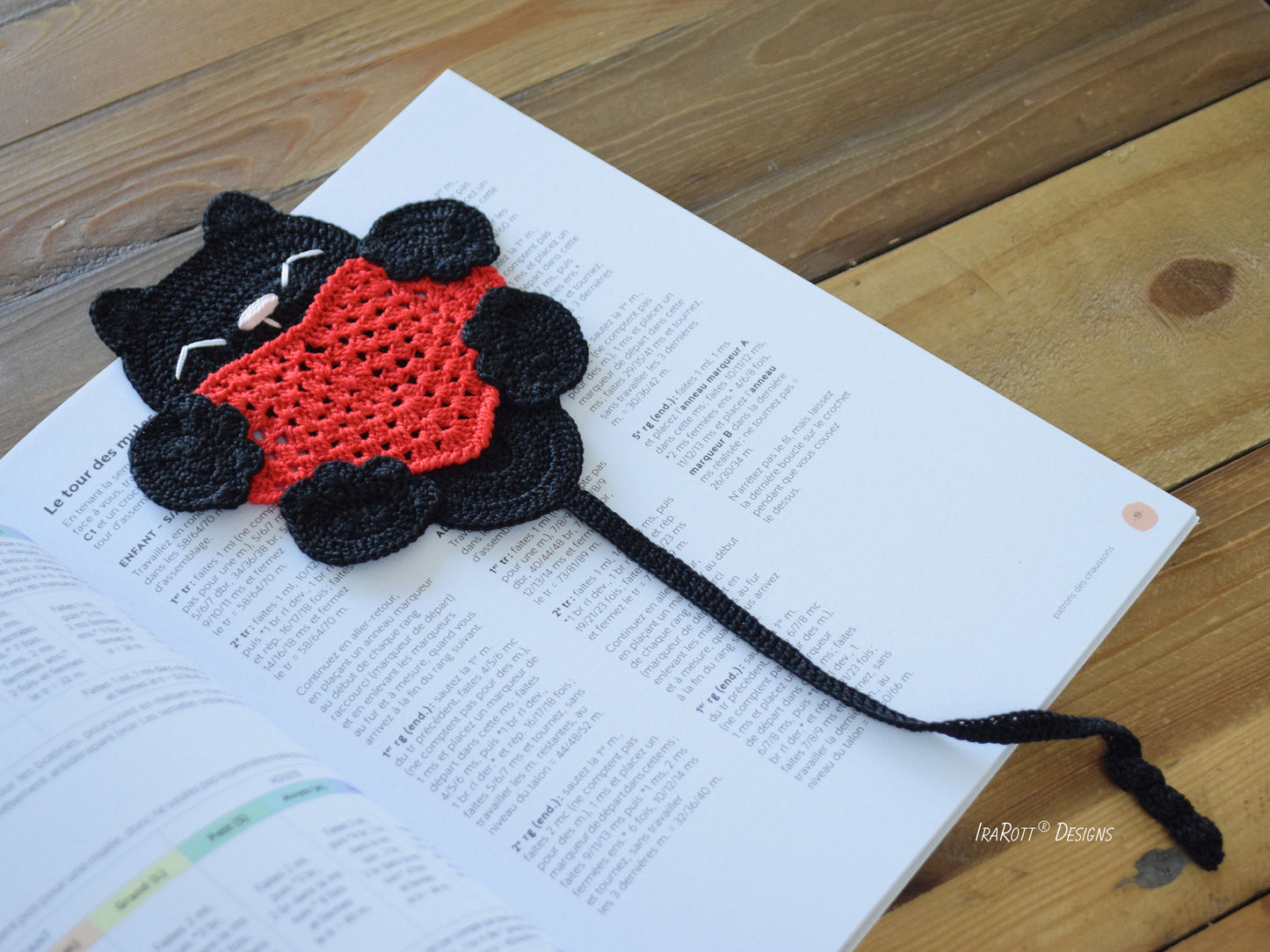 Sassy The Kitty Bookmark Crochet Pattern