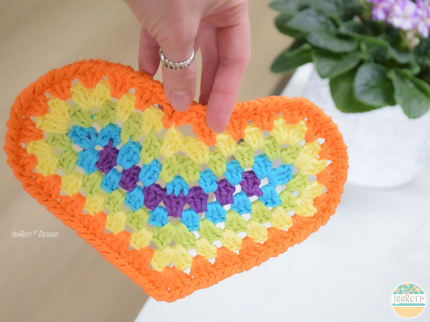 Sassy The Kitty Bookmark Crochet Pattern