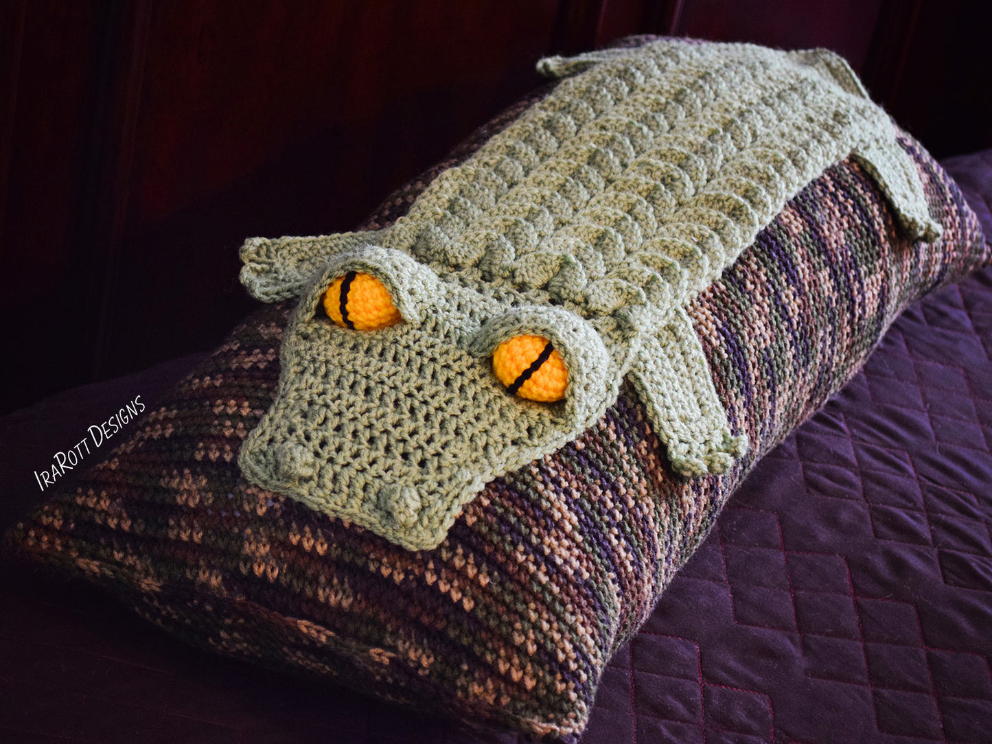Snappy Simon The Crocodile Pillow Crochet Pattern