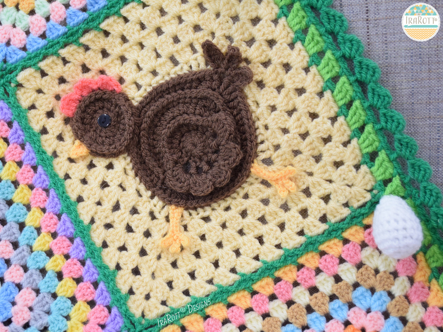 Free-Range Chickens Blanket Crochet Pattern
