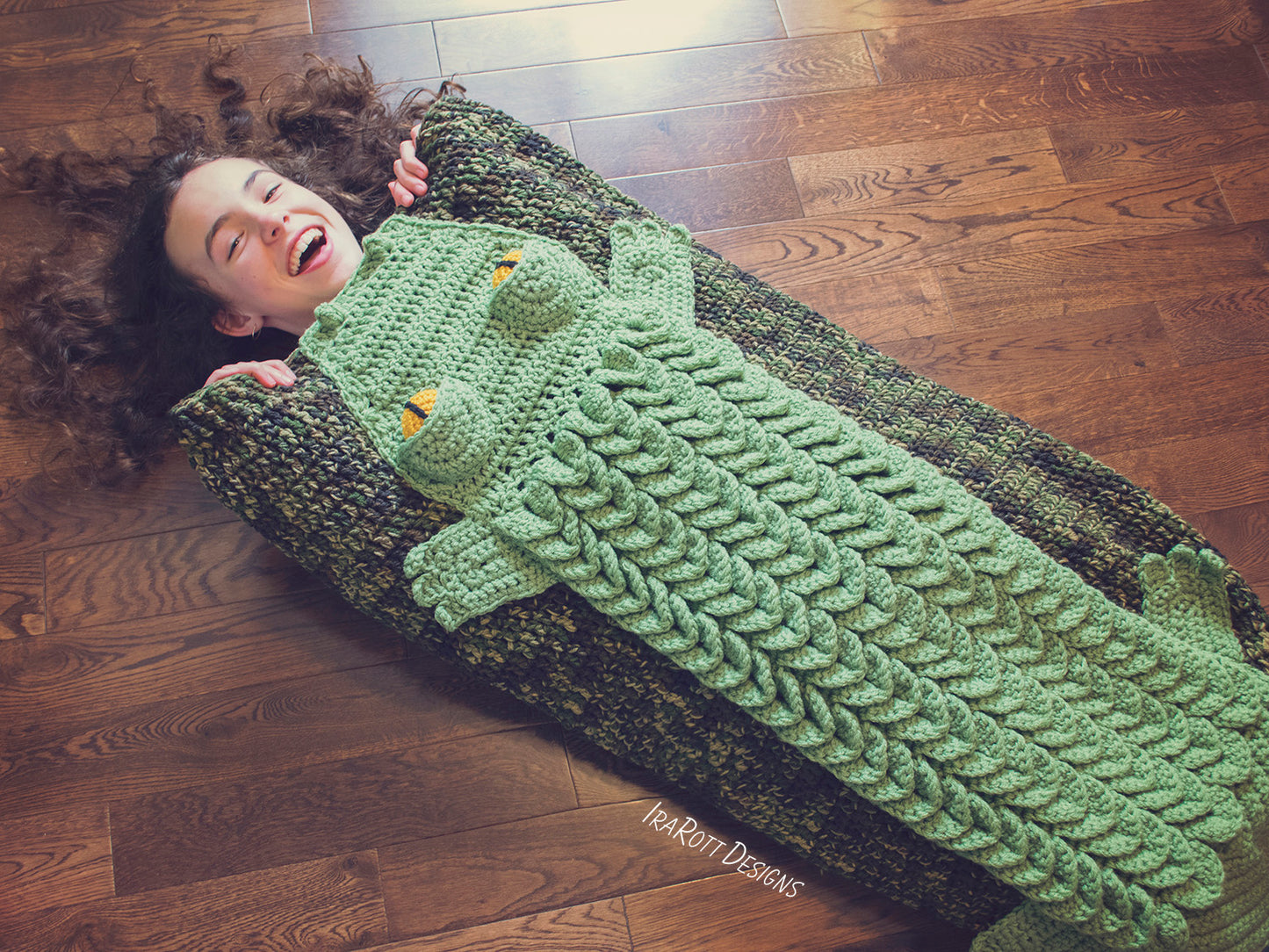 Snappy Simon The Crocodile Sleeping Bag Crochet Pattern