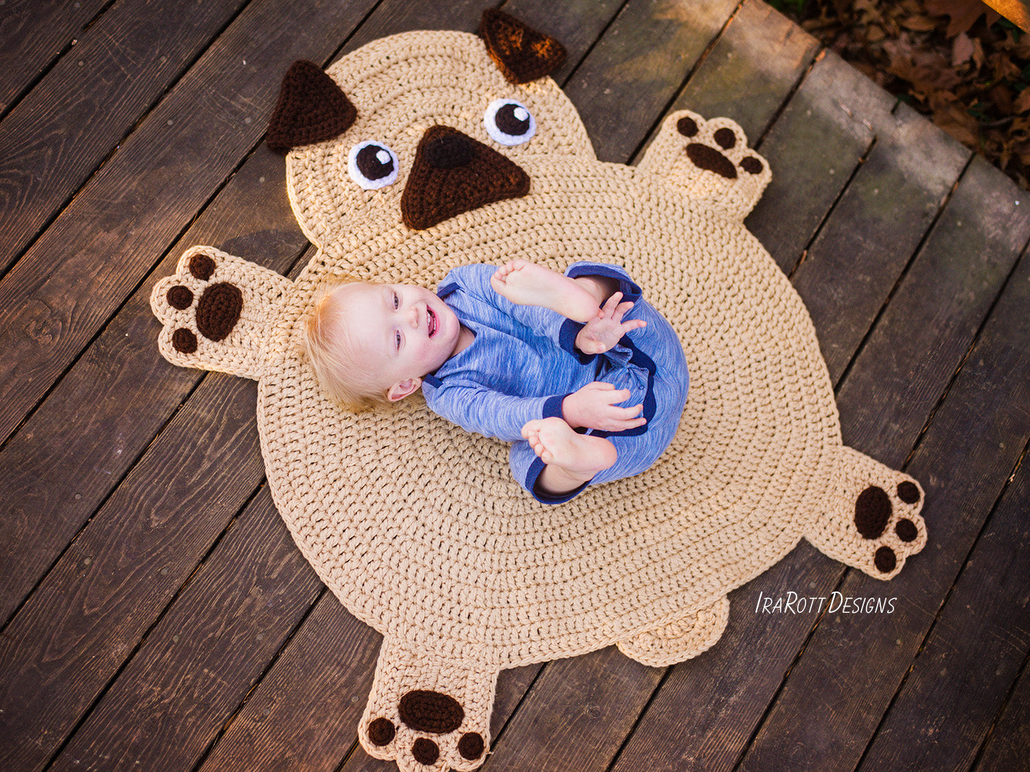 The Pugfect Pug Puppy Dog Rug Crochet Pattern – IraRott Designs